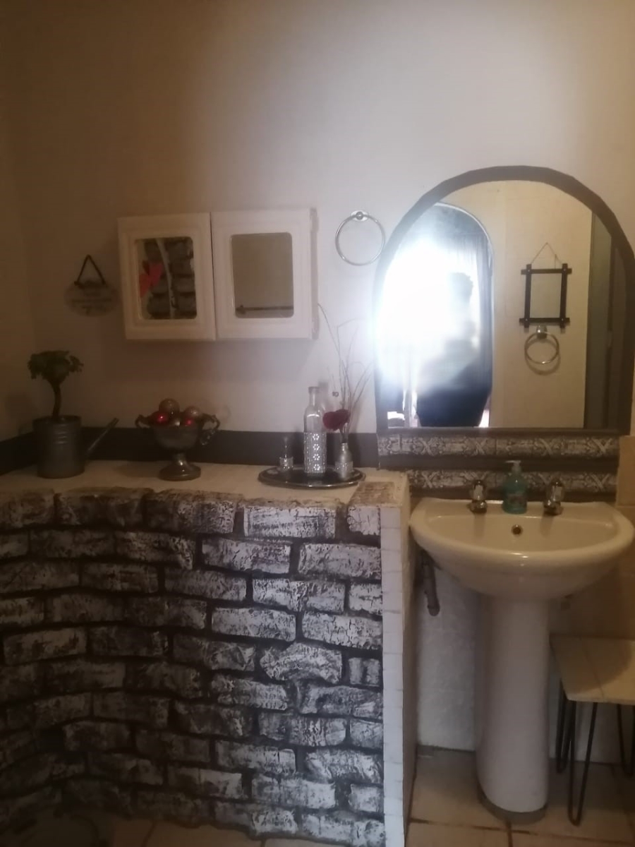 4 Bedroom Property for Sale in Winburg Free State